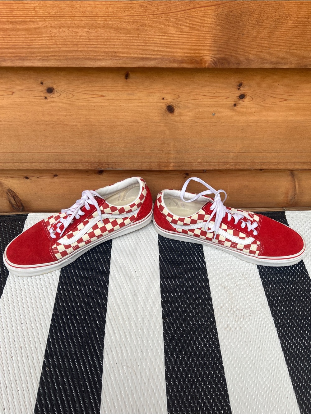 Vans Old Skool Checkerboard Sneakers in Red and White - Picture 3 of 5